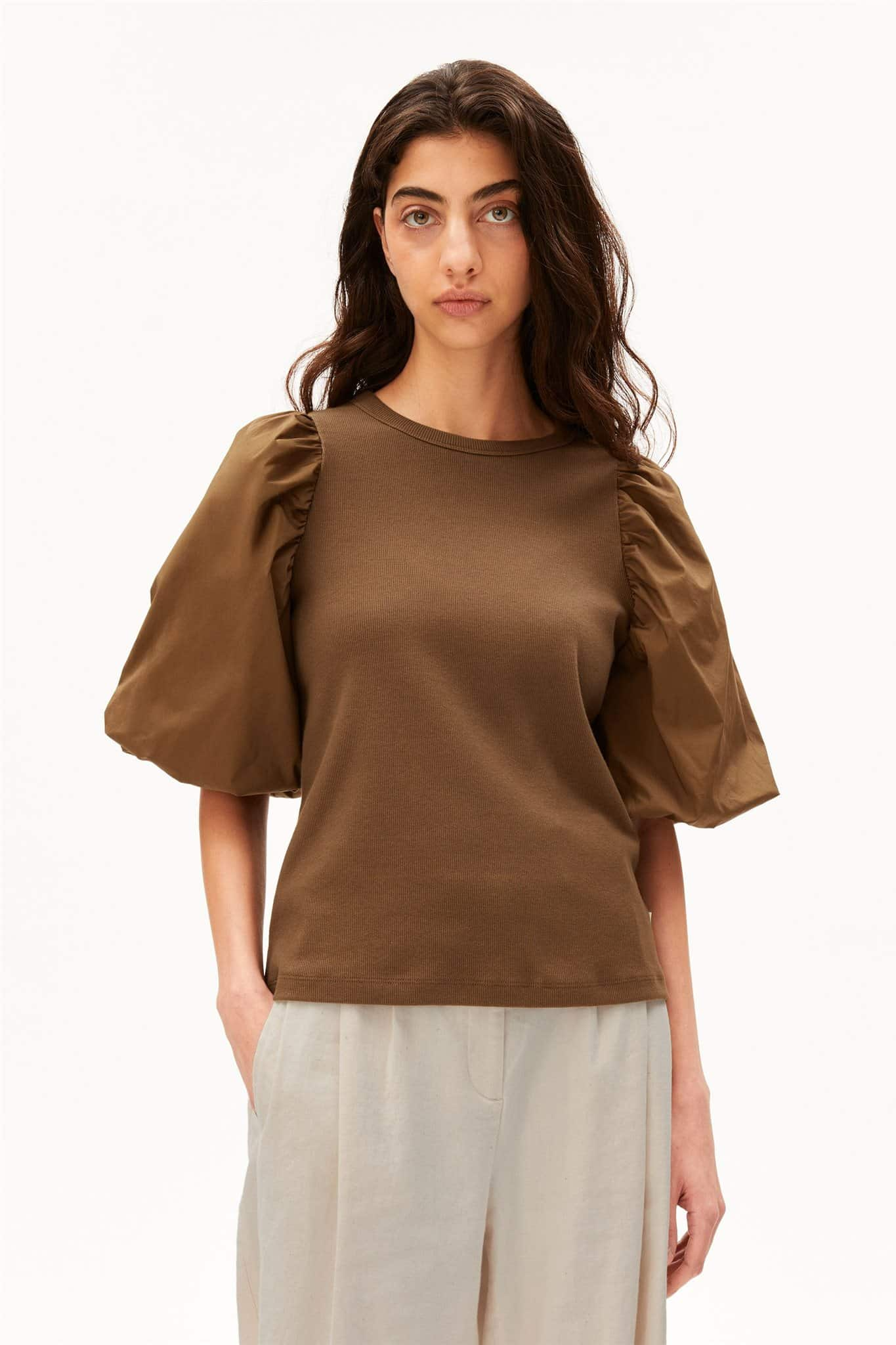 ARMEDANGELS  T-Shirt Met Pofmouwen Bruin