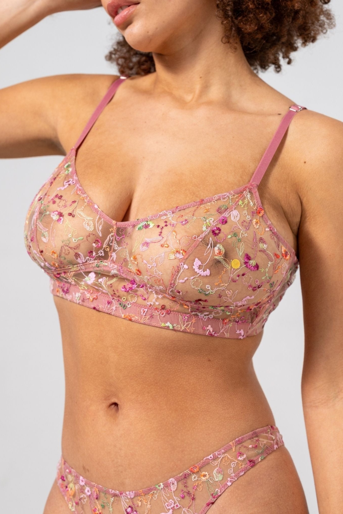 Understatement  Balconette Mesh Roze
