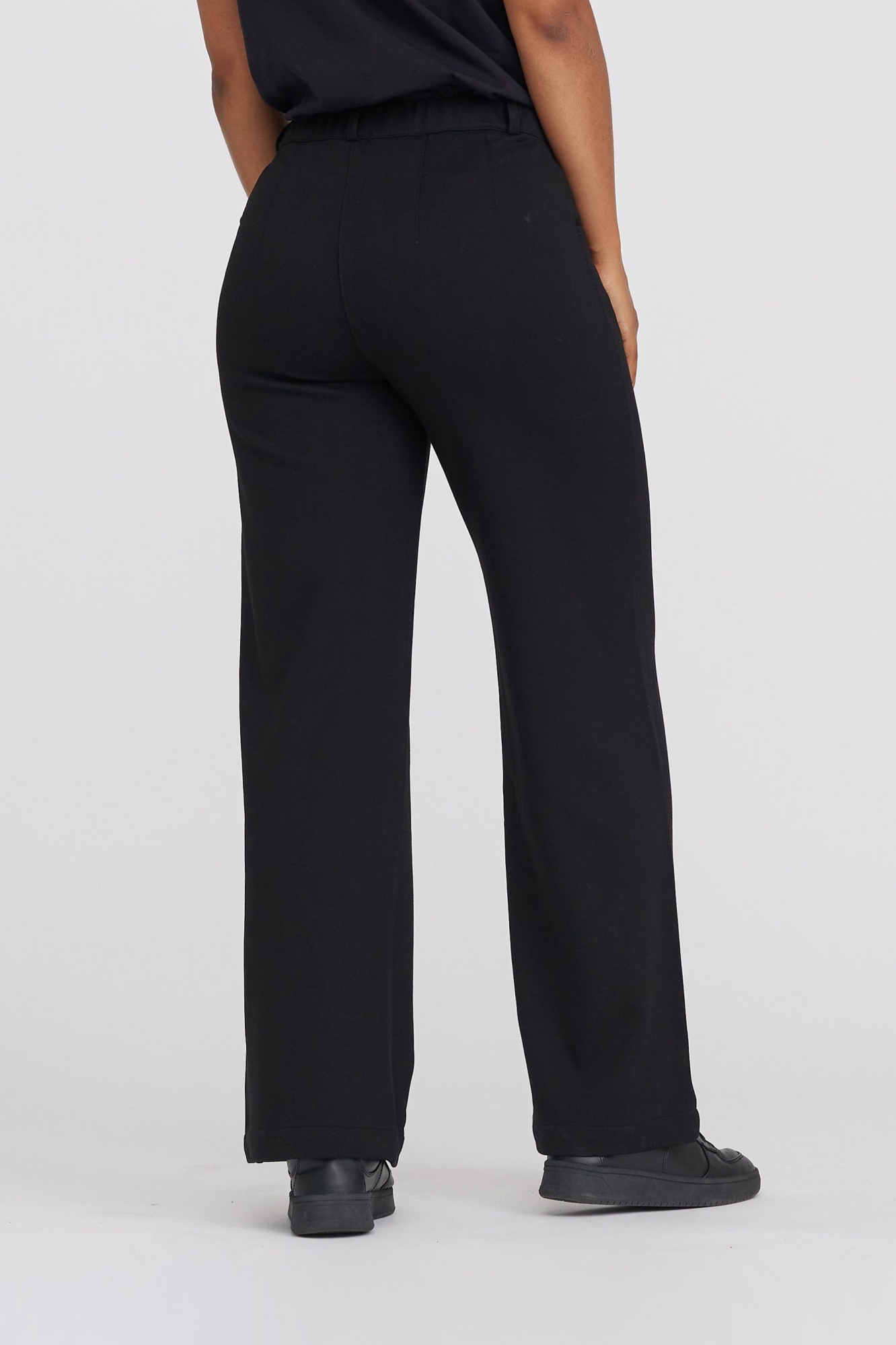 LAURIE  Broek Donna Loose Sl Zwart Geborsteld