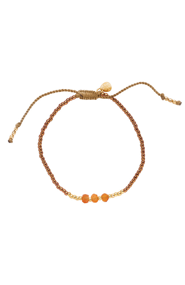 Decent armband carnelian