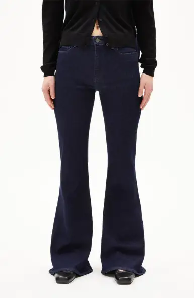 Anamaa flared jeans maggiore