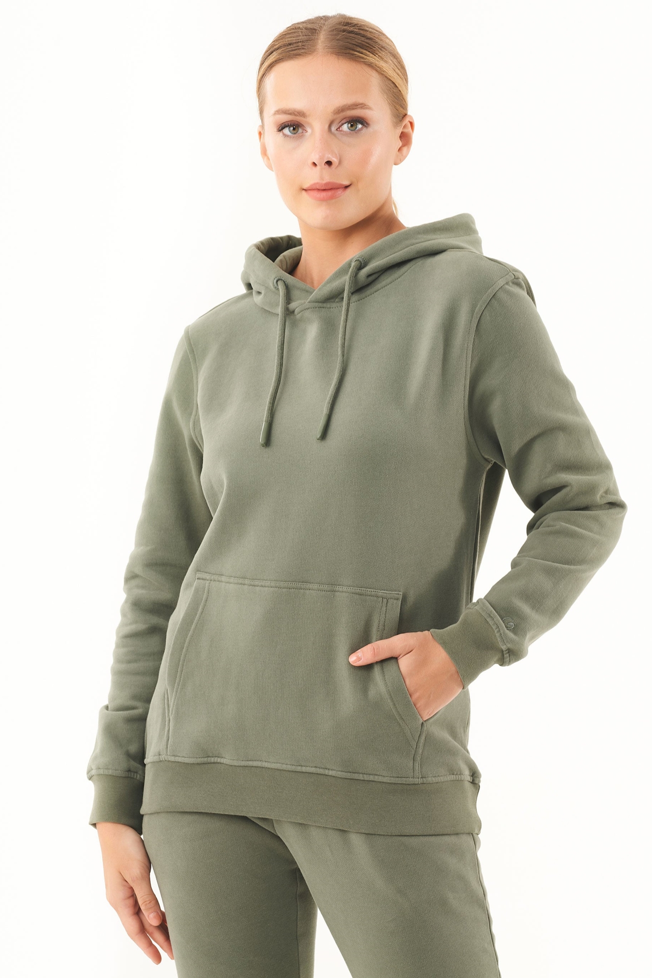ORGANICATION  Soft Touch Hoodie Olive