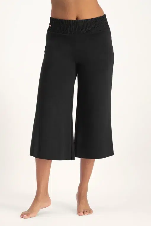 Flow Wijde Yoga Capri – Onyx Black