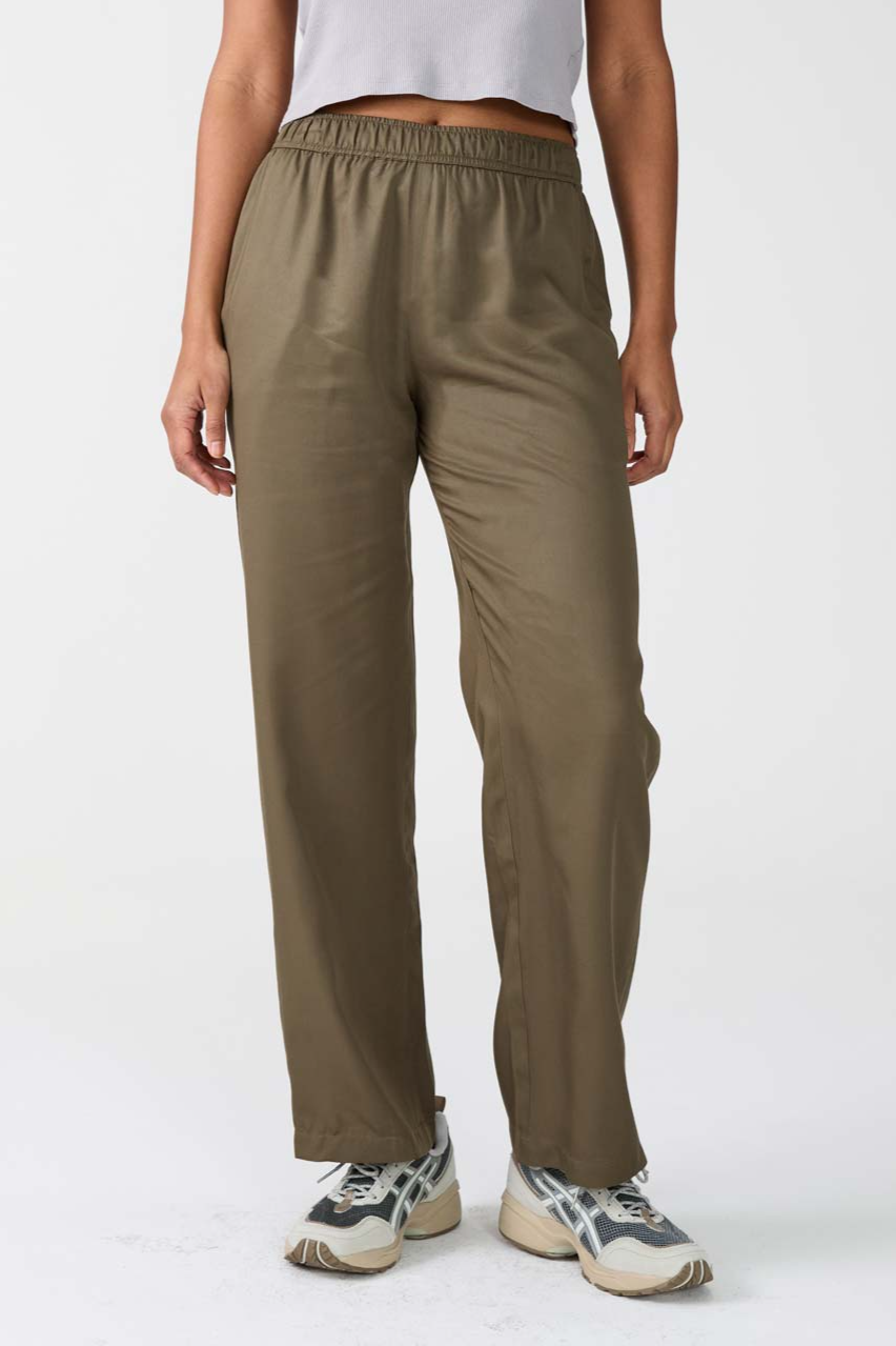 Yahmo  Broek Hilde Olive