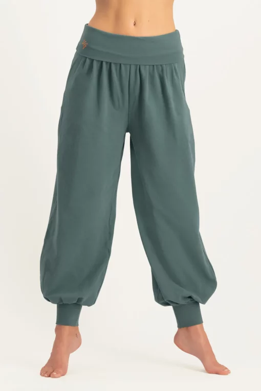 Rhea Yoga Hose – Forest