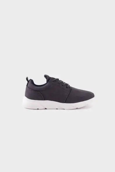 8000 Kicks Explorer V2 Vegan Sneakers