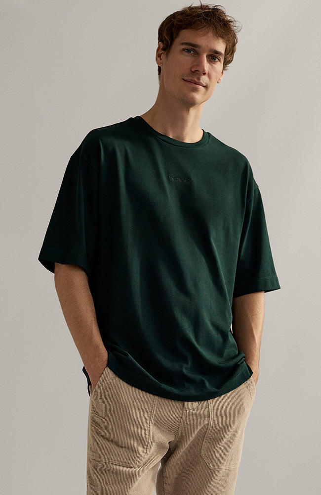 TWOTHIRDS Roydon T-Shirt - Donkergroen
