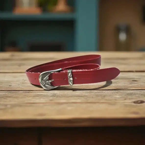 De Conscious Cowgirl – Riem van Rode Brandslang (3 cm)