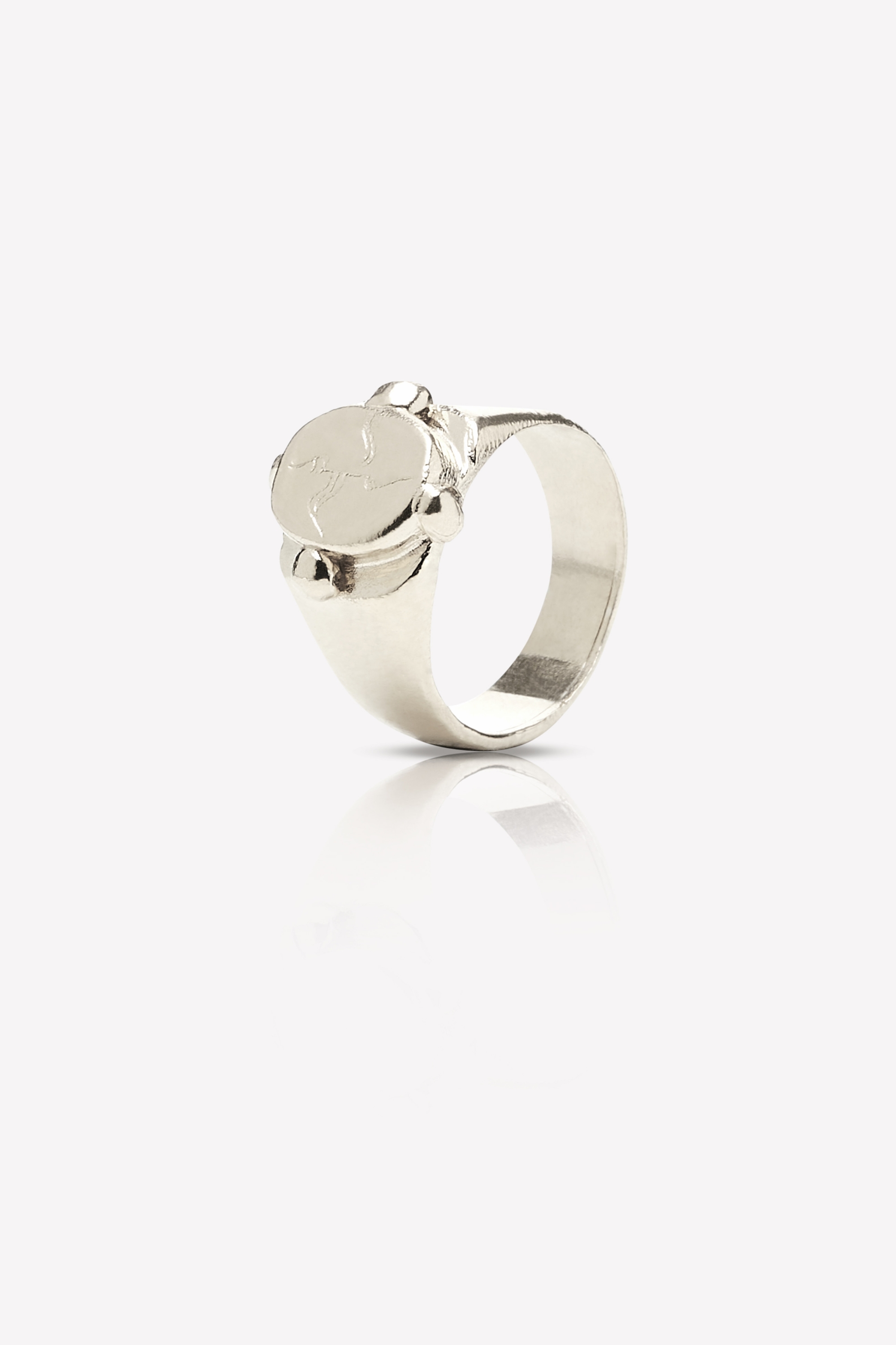 Nouare Jewelry  Ring Padma 1 Gerecycled Zilver