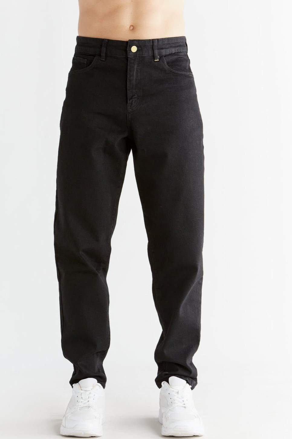 Evermind mannen vegan Jeans Carrot Fit Antracietzwart