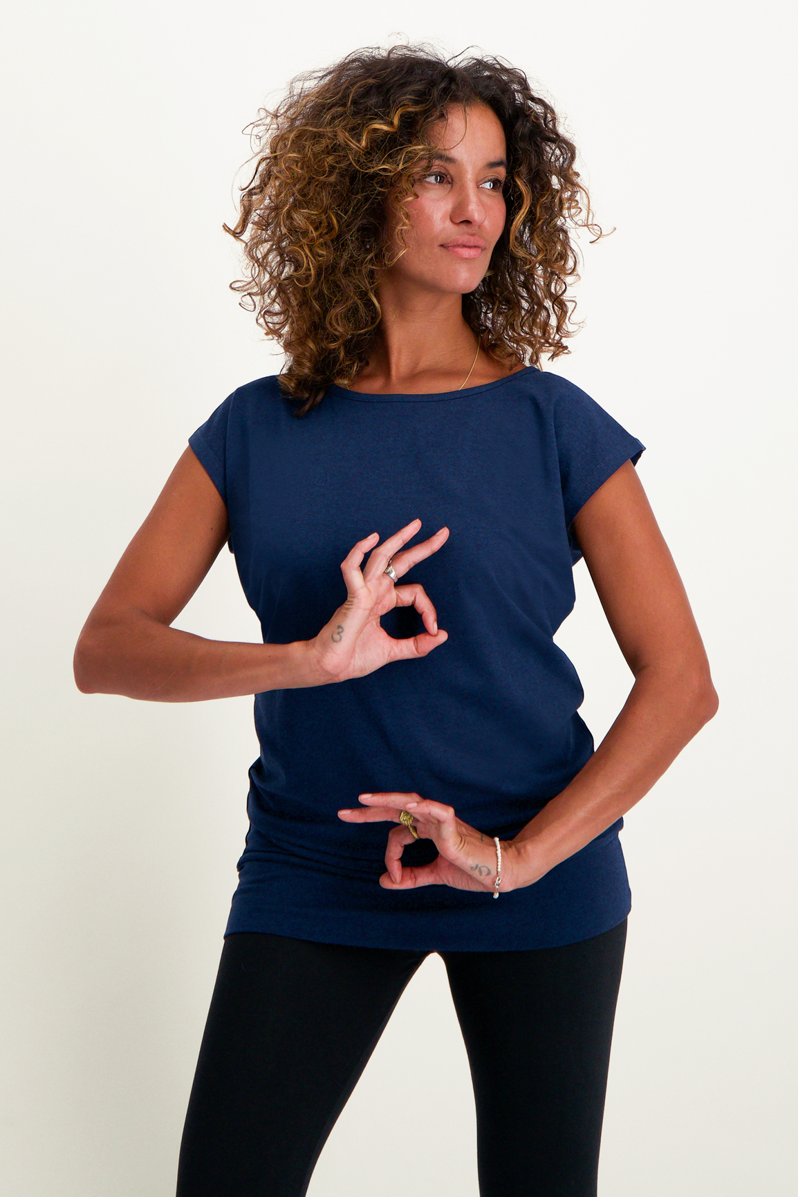Asana Yoga Tee – Midnight