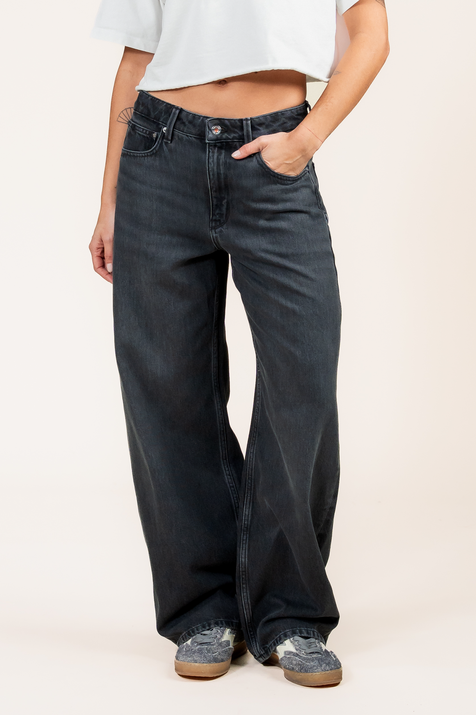 Kuyichi  Jeans Lucy Loose Washed Zwart