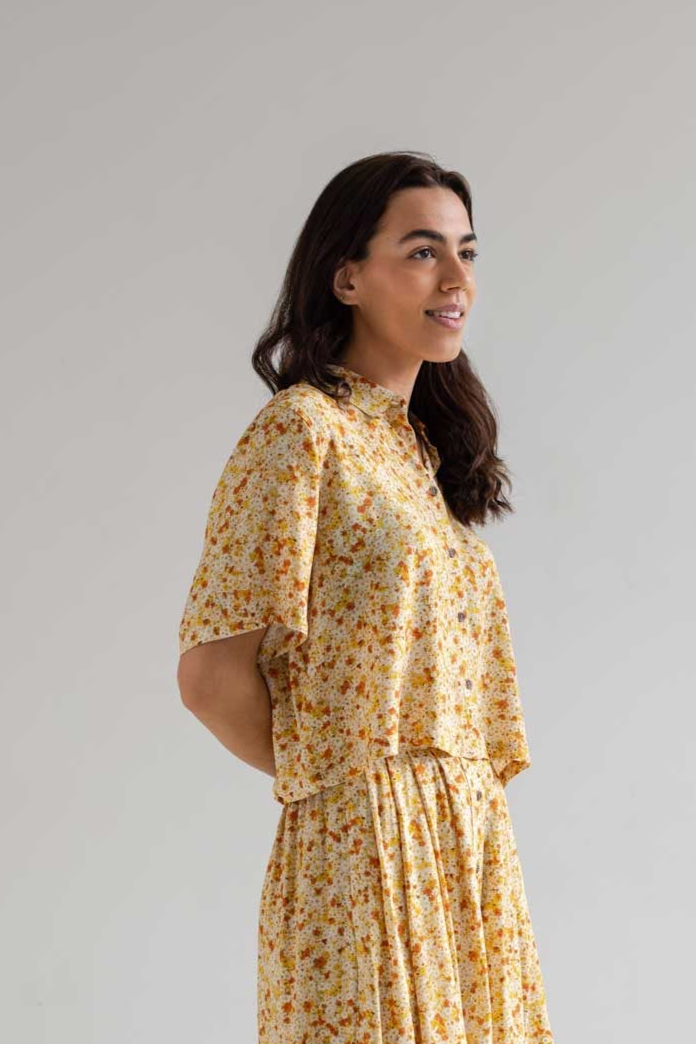 TWOTHIRDS  Shirt Feroe Gouden Bloemen Geel