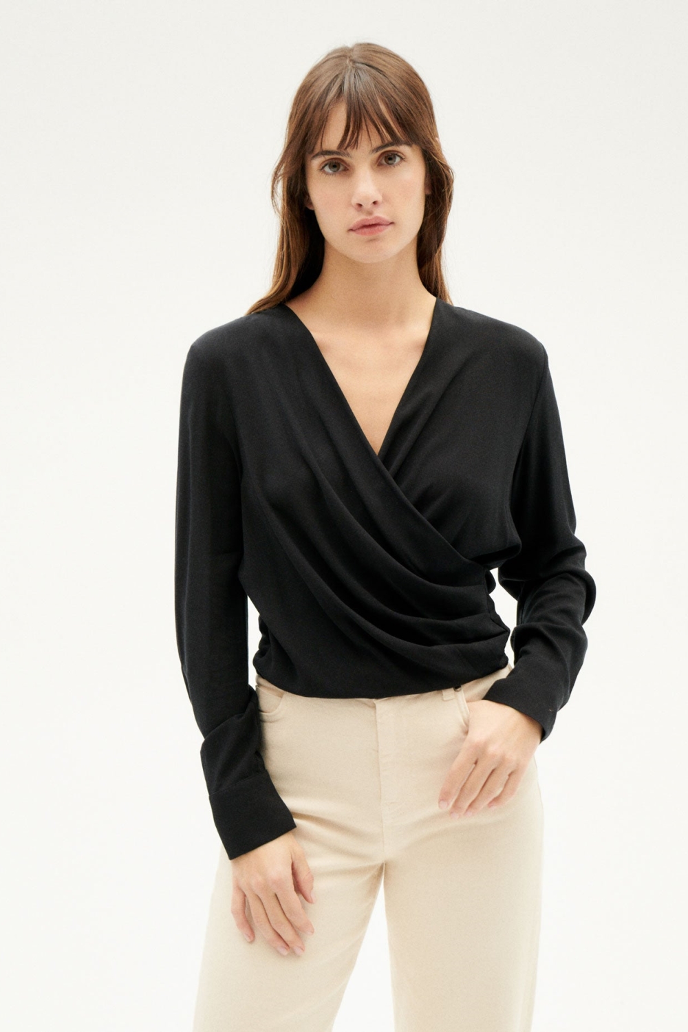 Thinking MU  Zwarte Blouse Van Dione