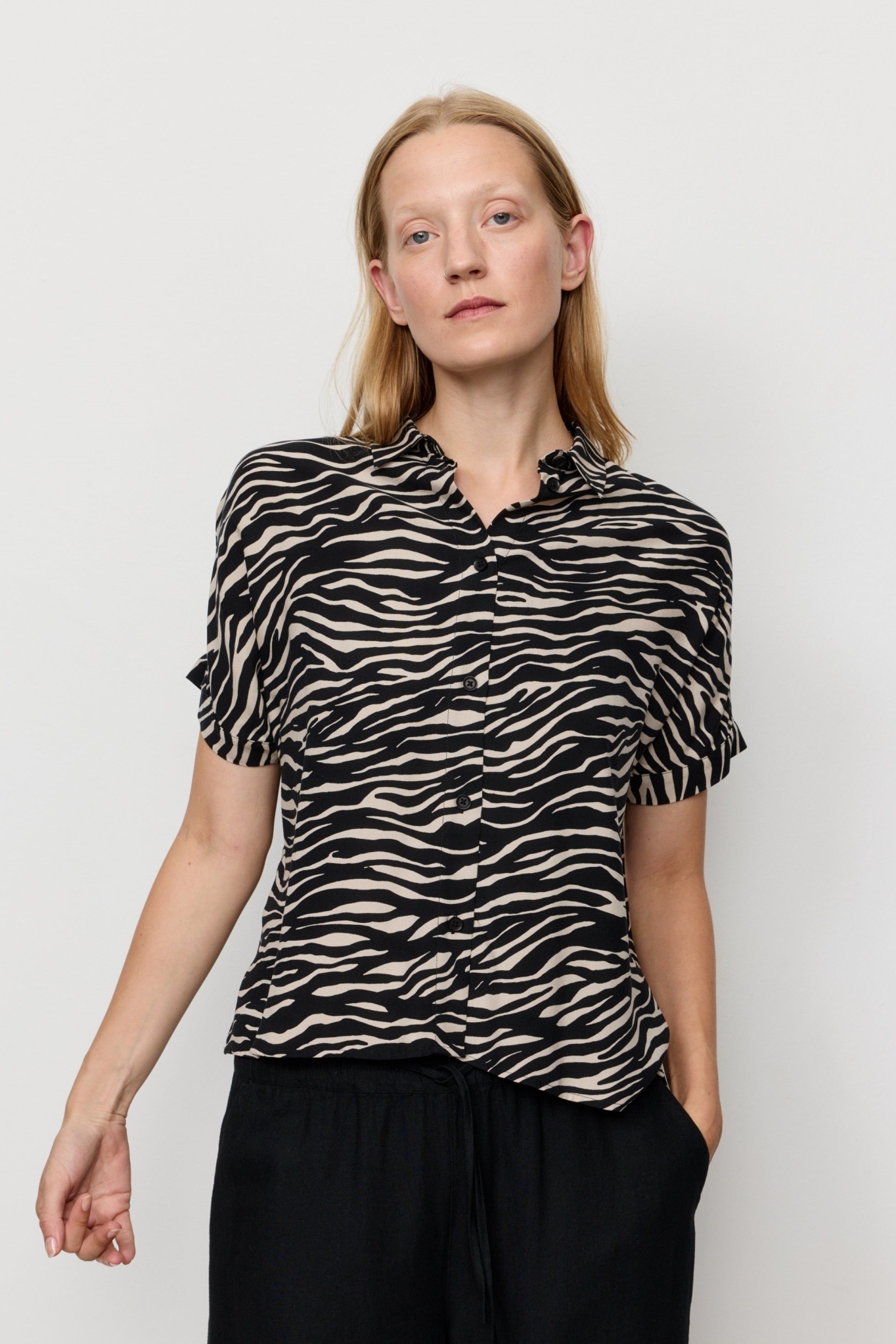 Recolution  Shirt Lotus Zebra Zwart