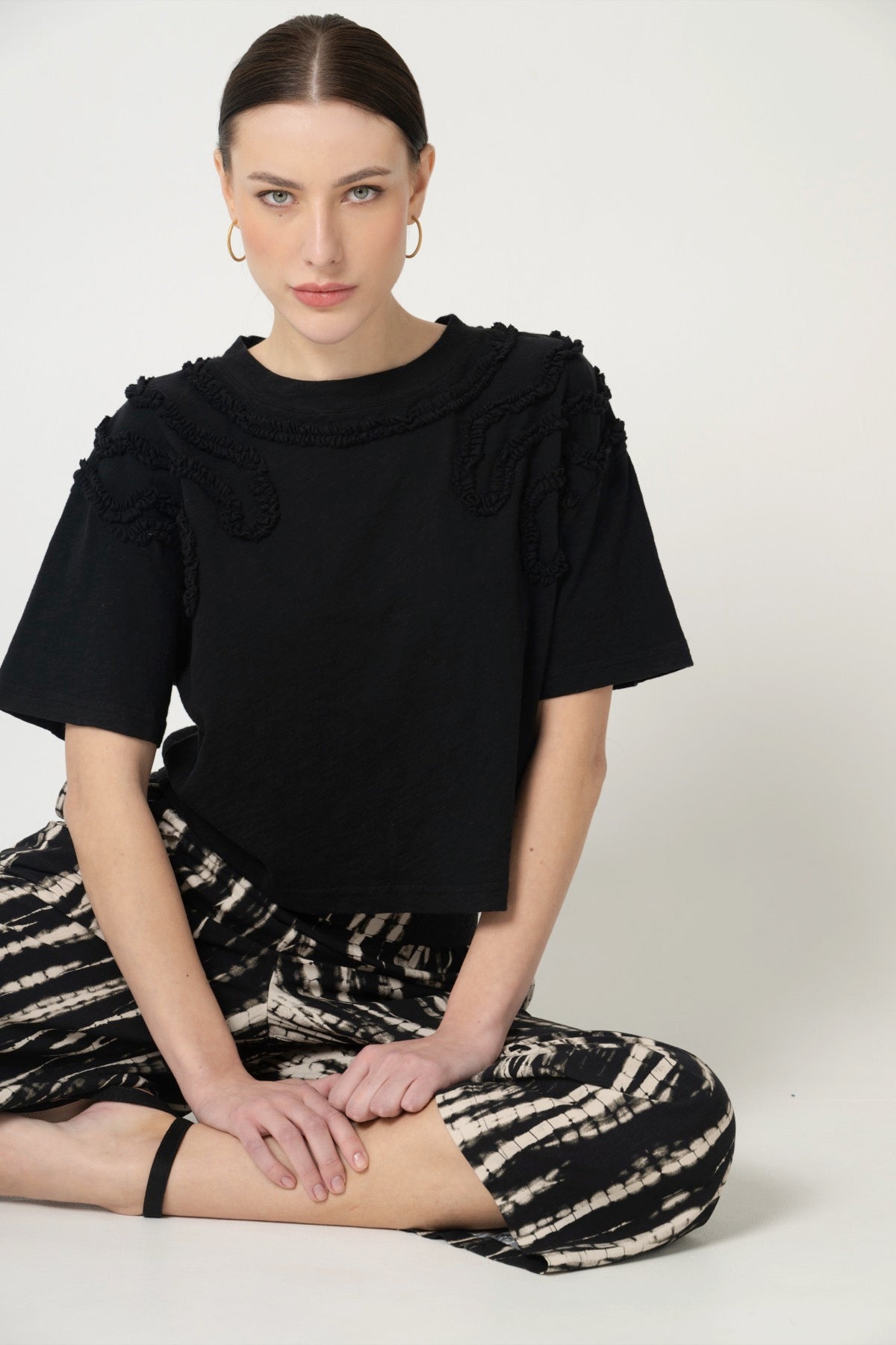LOVJOI  T-Shirt Mexine Zwart