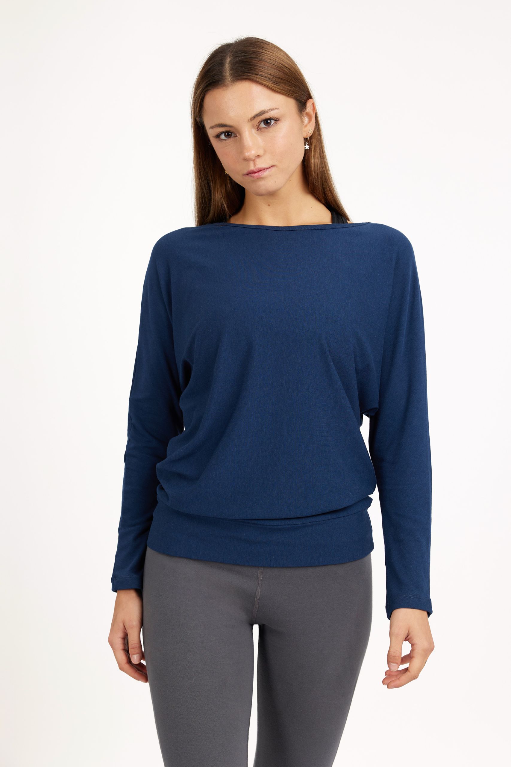 Budhi Langarm Yoga Top – Midnight