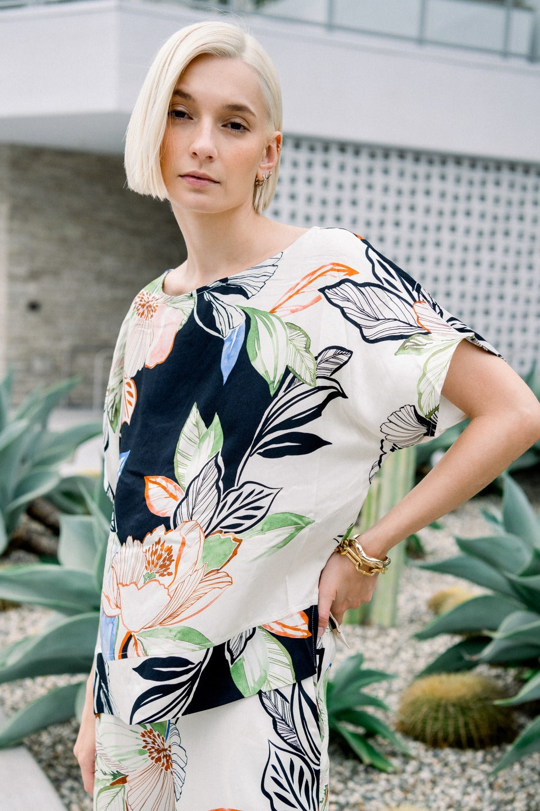 Neu Nomads Agnes T-Shirt - Flower Sketch Print