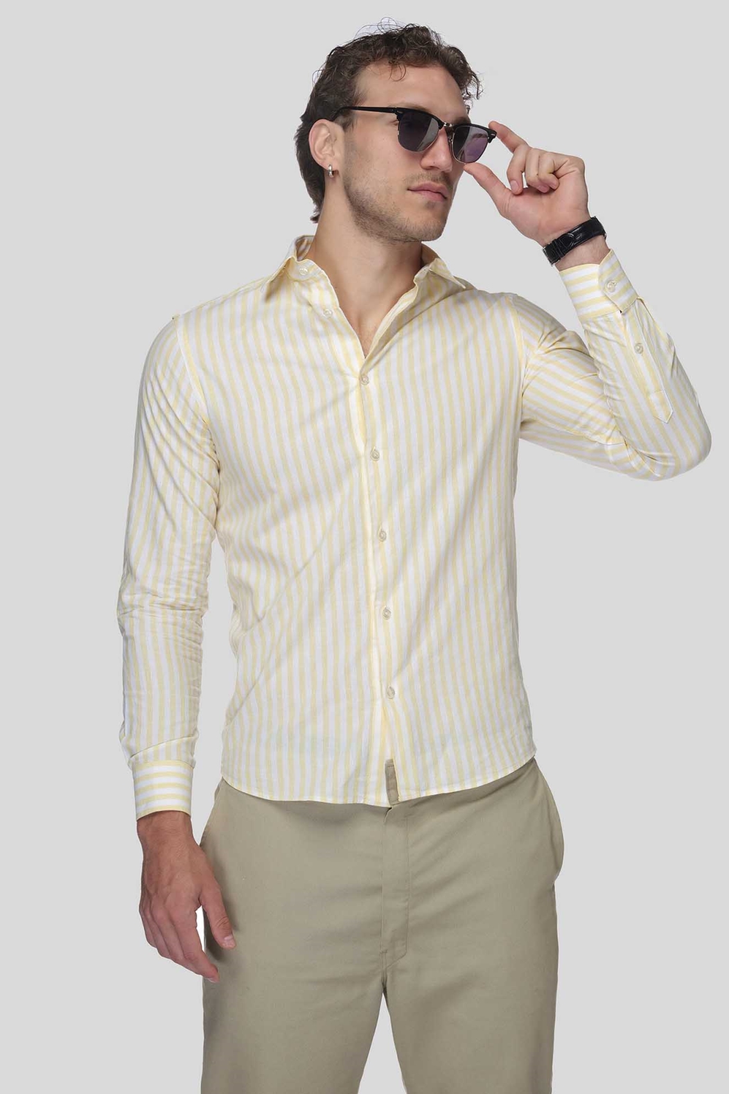 De IONESCU mannen vegan Shirt Cernauti Wit/Gele Strepen