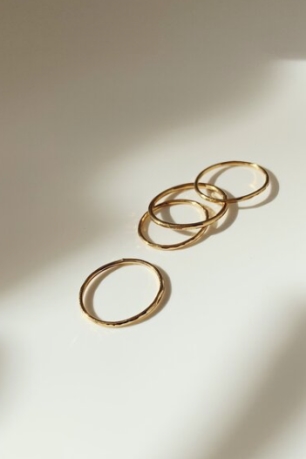 Nouare Jewelry  4-Delige Set Kleine Ringen Verguld