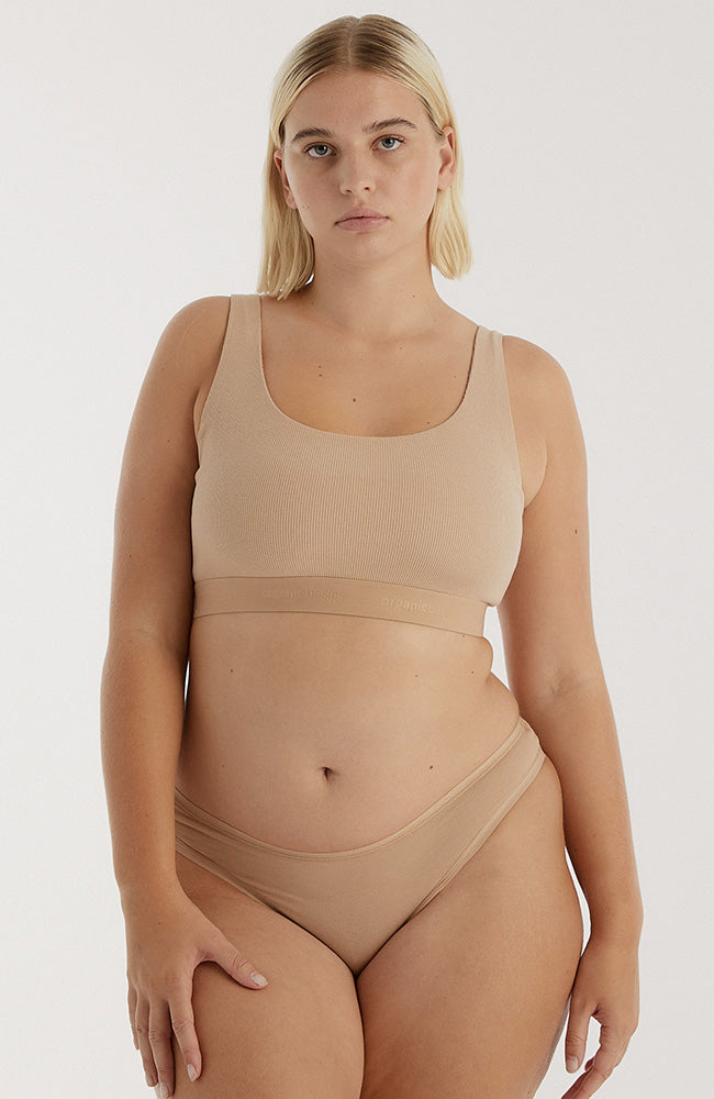 Core string hazelnut