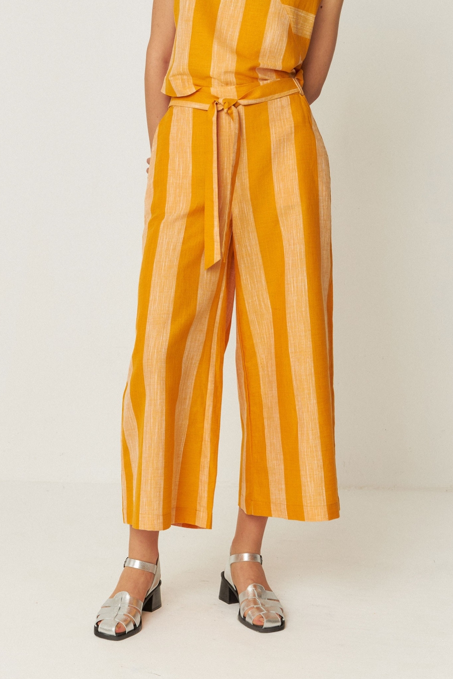 SKFK  Broek Dona Oranje/Geel